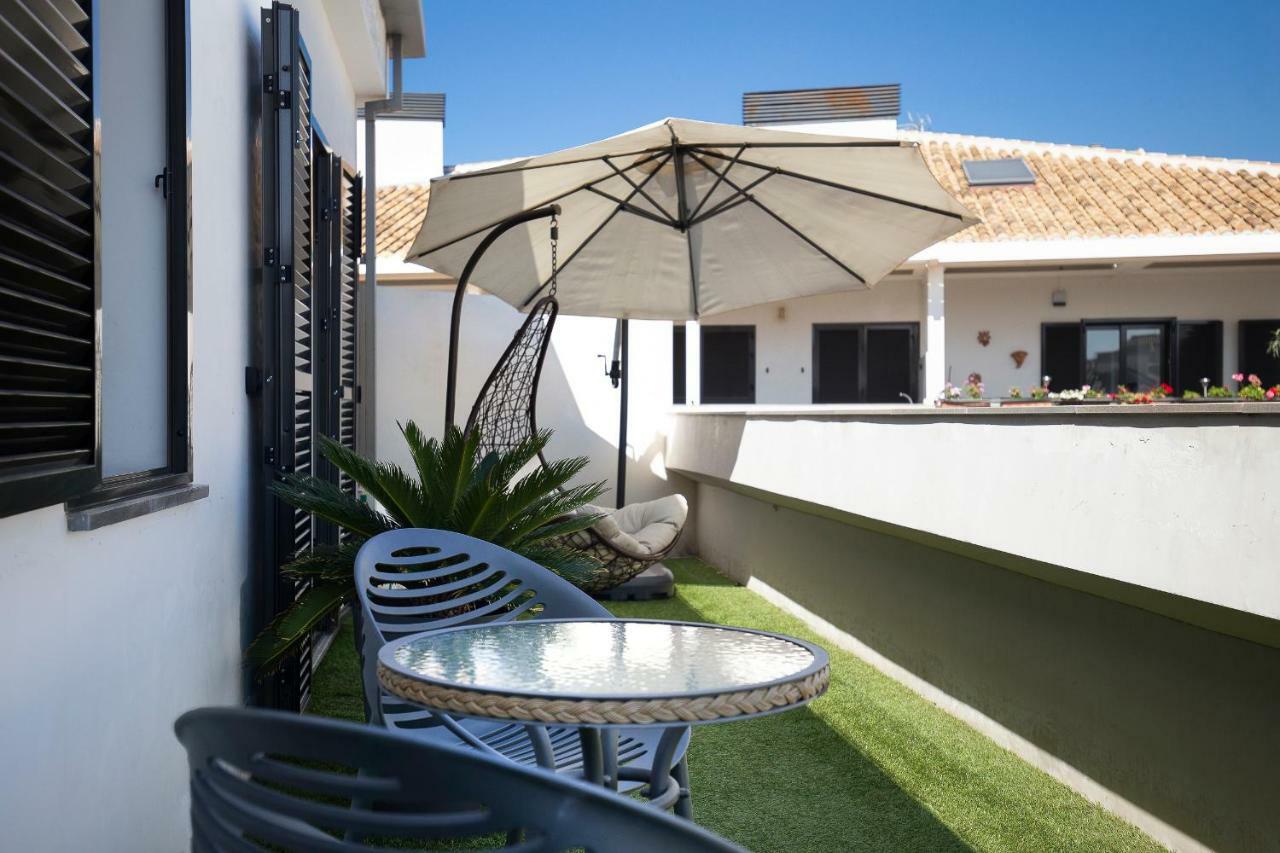 Apartamento Atico Real Suites Granada Eksteriør billede